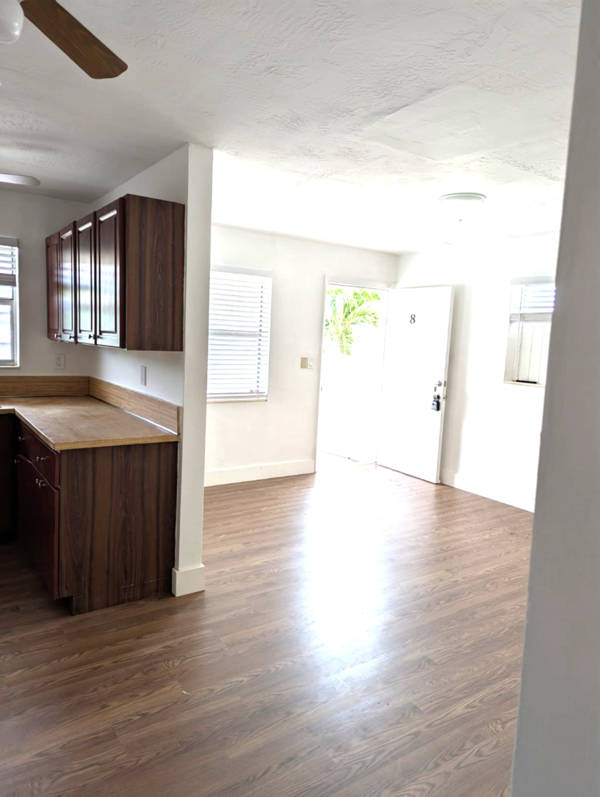 7200 W 11th Ct. - 08