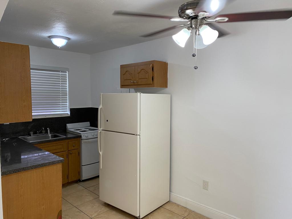 7130 W 11th Ct. - 22