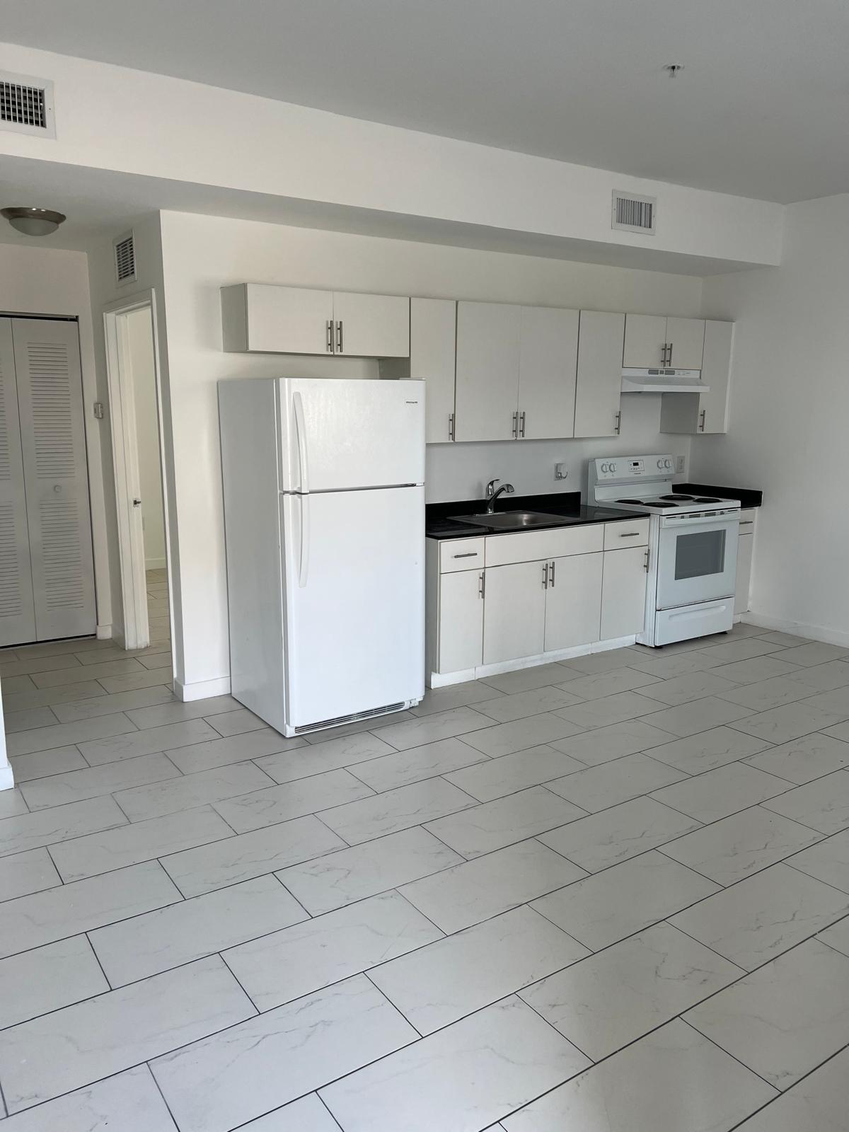 405 East 7th Street - 109